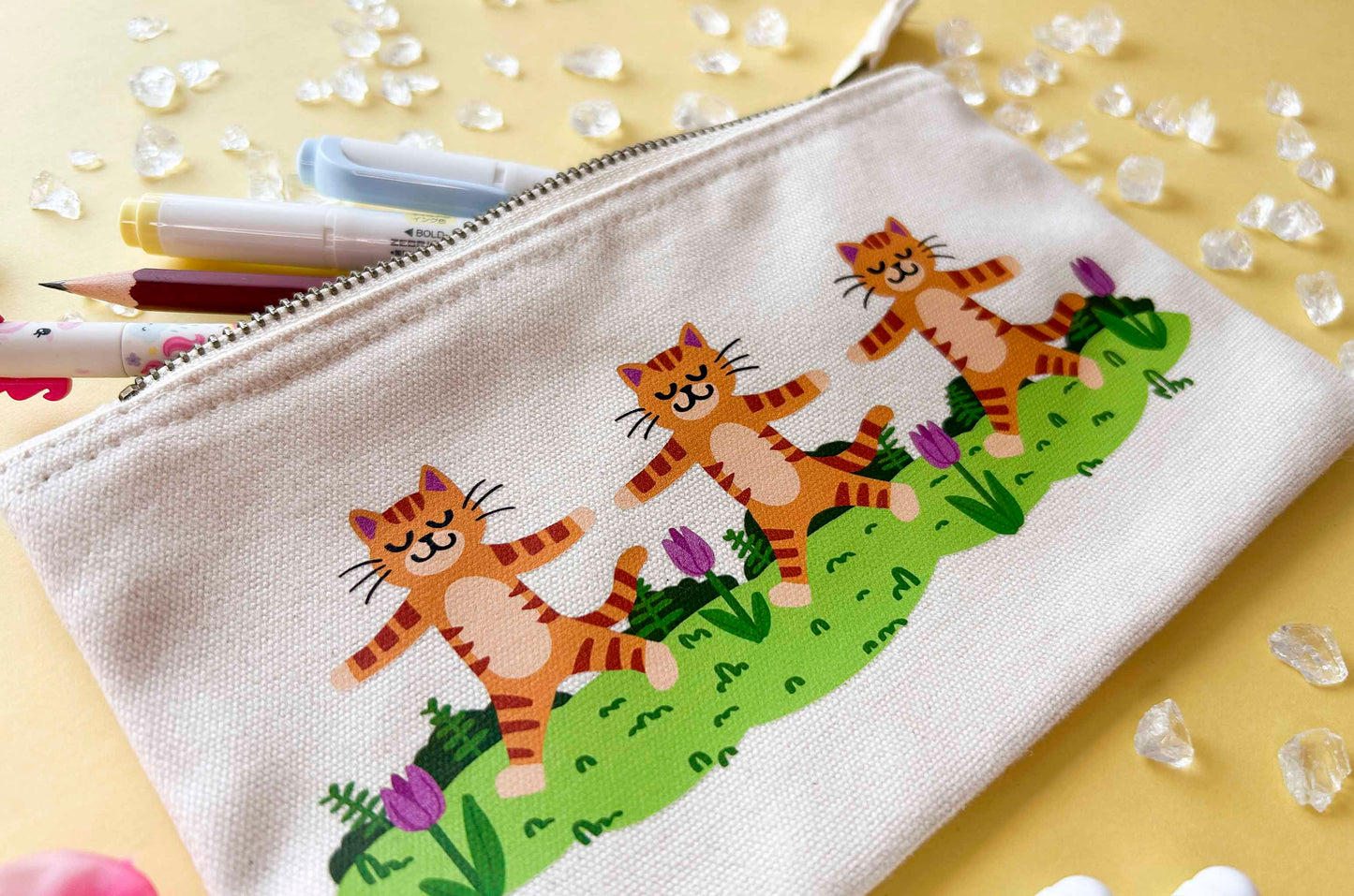 Tanssivat kissat - Penaali