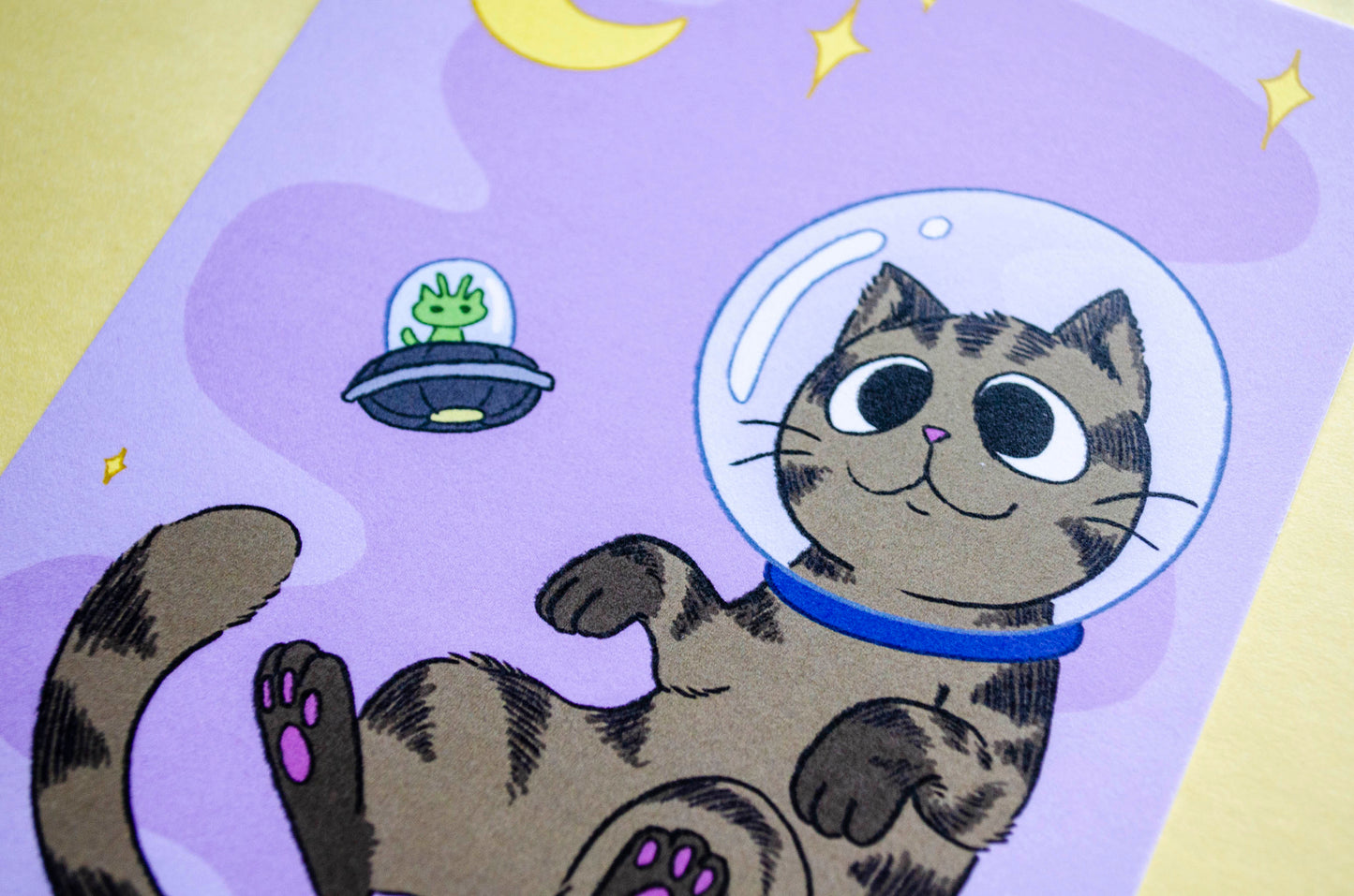 Avaruuskissa - Postikortti