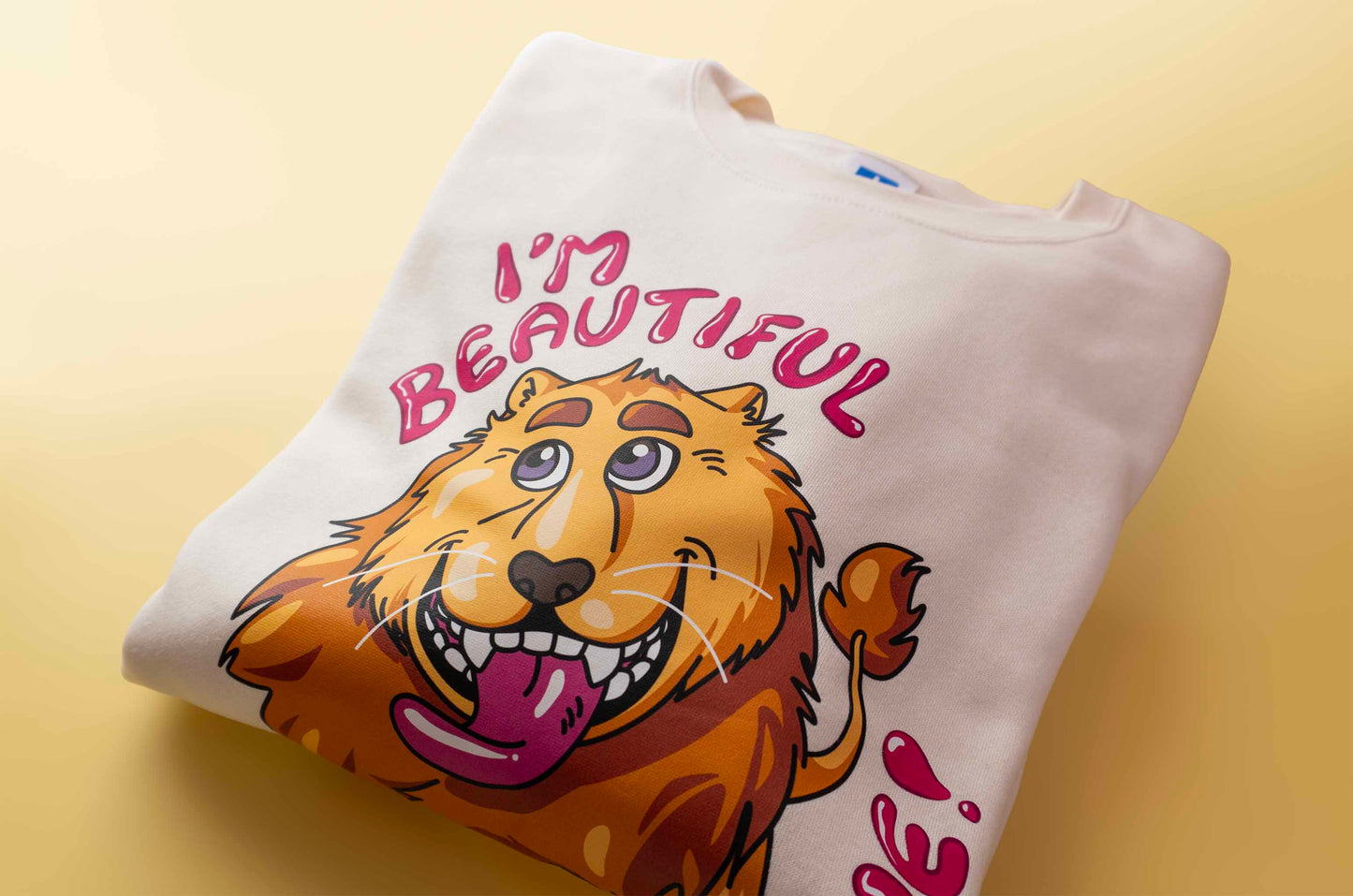 I'm Beautiful and Unique! - Leijona Collegepaita ja Inspiration Tarrabundle - ENNAKKOMYYNTI